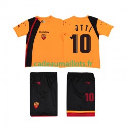 AS Rome Maillot avec flocage TOTTI 10 Rétro Domicile 2005-2006 ,Tenue Enfant MC