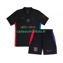 FC Barcelone Maillot avec flocage TRAVIS SCOTT Extérieur 2024-2025 ,Tenue Enfant MC