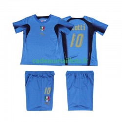 Italie Maillot avec flocage TOTTI 10 Rétro Domicile 2006 ,Tenue Enfant MC