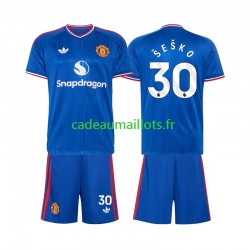 Manchester United Maillot avec flocage Benjamin Sesko 30 Extérieur 2026-2027 ,Tenue Enfant MC Manchester United Maillot avec flocage Benjamin Sesko 30 Extérieur 2026-2027 ,Tenue Enfant MC