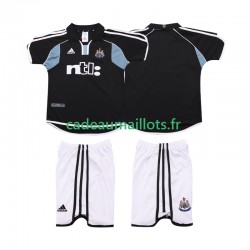 Newcastle United Maillot avec flocage Rétro Extérieur 2022 2011 ,Tenue Enfant MC