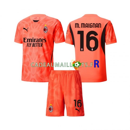 AC Milan Maillot avec flocage Mike Maignan 16 Gardien 4ème 2024-2025 ,Tenue Enfant MC