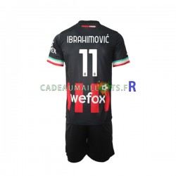 AC Milan Maillot avec flocage Ibrahimovic 11 Domicile 2022-2023 ,Tenue Enfant MC AC Milan Maillot avec flocage Ibrahimovic 11 Domicile 2022-2023 ,Tenue Enfant MC